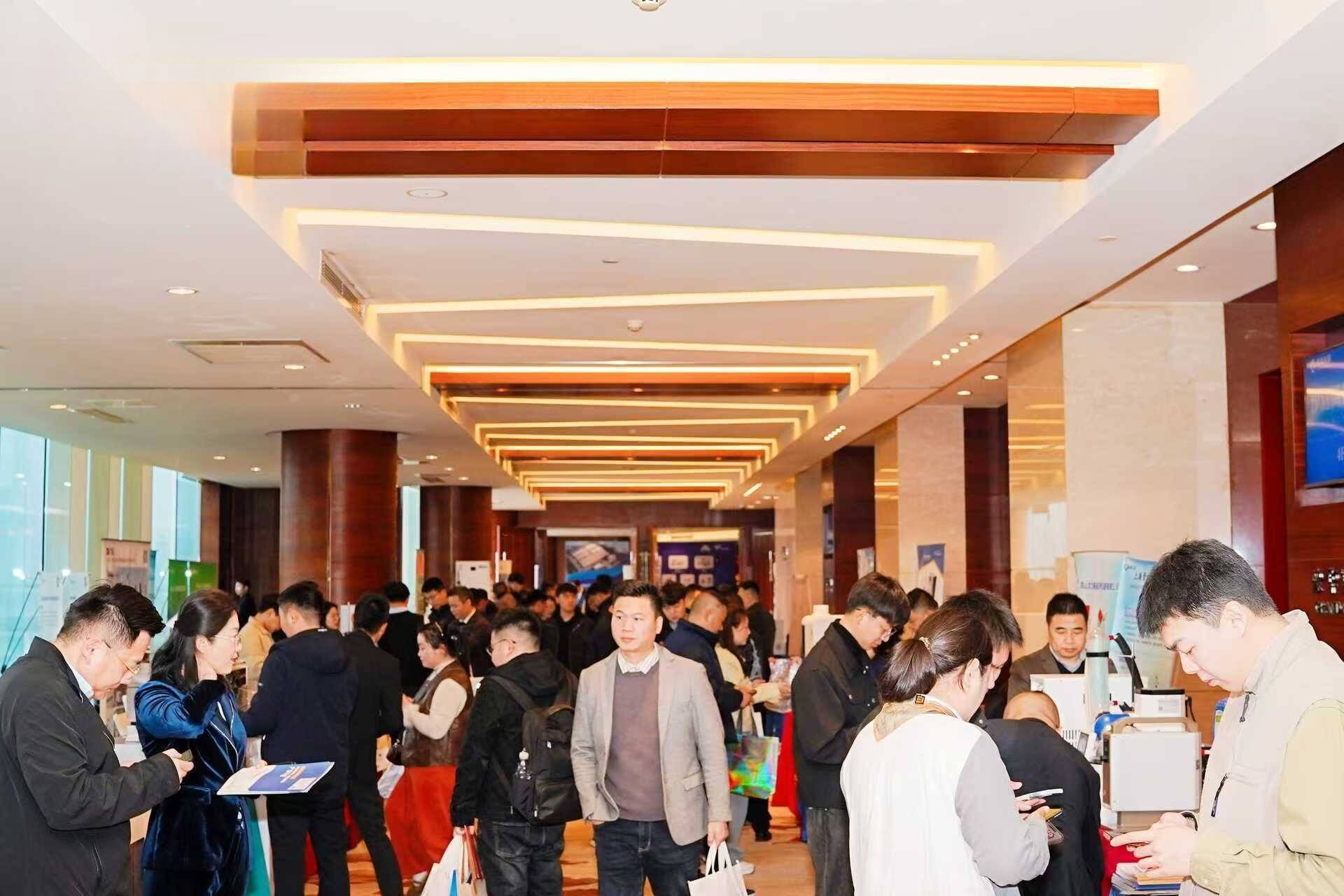勇贛向前，共探科學(xué)儀器新未來——科辰星飛閃耀2025江西科學(xué)儀器行業(yè)技術(shù)交流會
